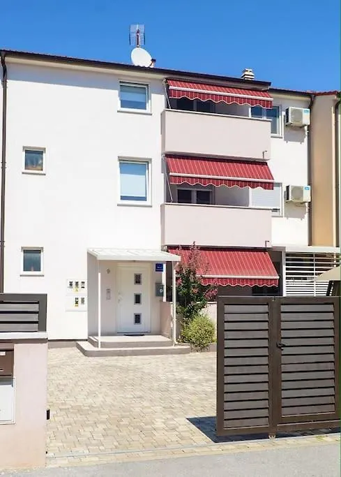 Liam Apartment Pula